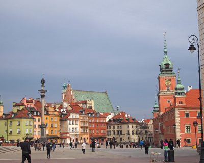 warsaw-787880_1920